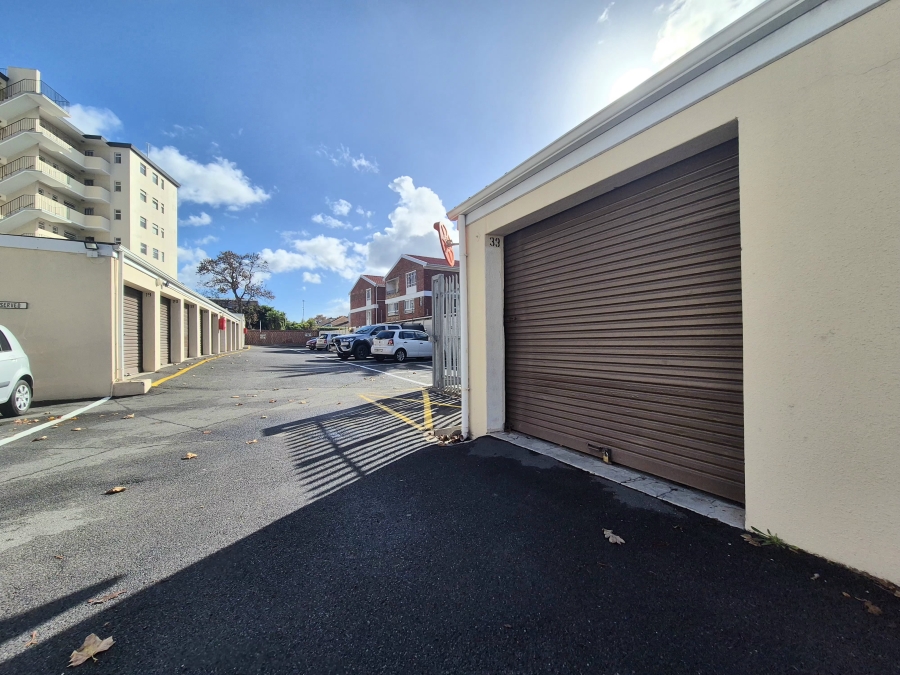 2 Bedroom Property for Sale in Wynberg Upper Western Cape
